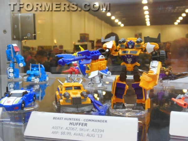 Botcon 2013   Transformers Beast Hunters 2014 New Figures Display  (108 of 131)